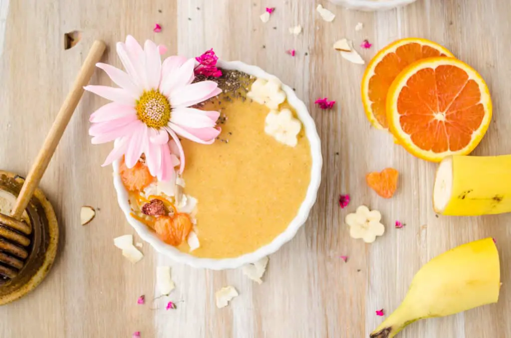Cold Buster Smoothie Bowl decorated with flowers - The Goldilocks Kitchen