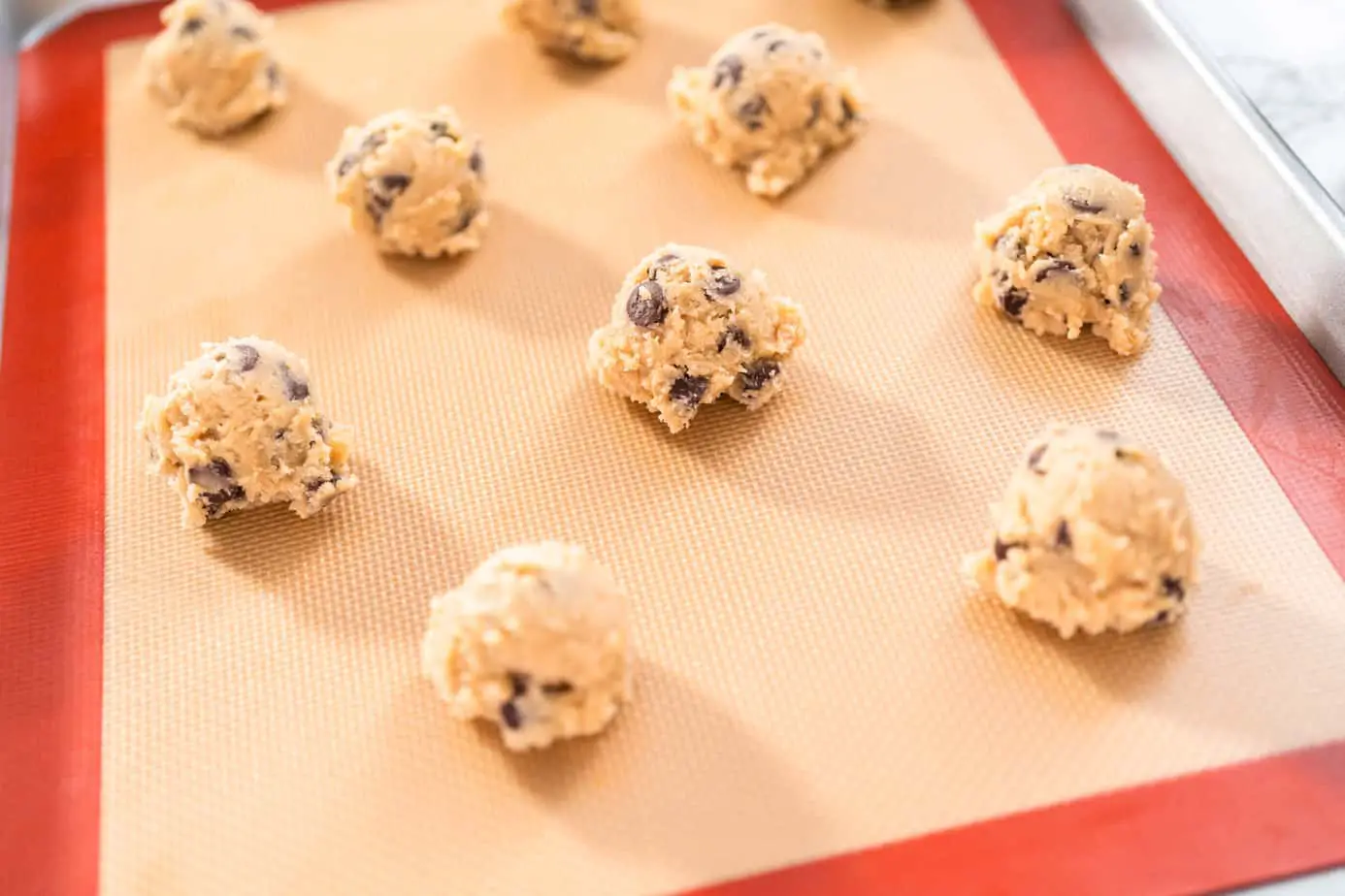 Tips & Tricks for the Best Budget-Friendly Chocolate Chip Cookies